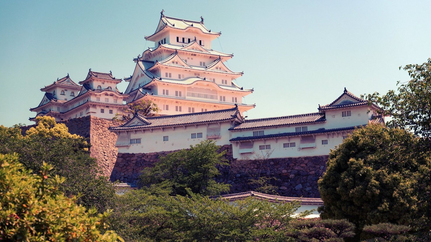 Himeji Castle (Japan, 1346)